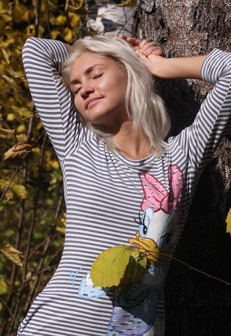Эльвира, 18
